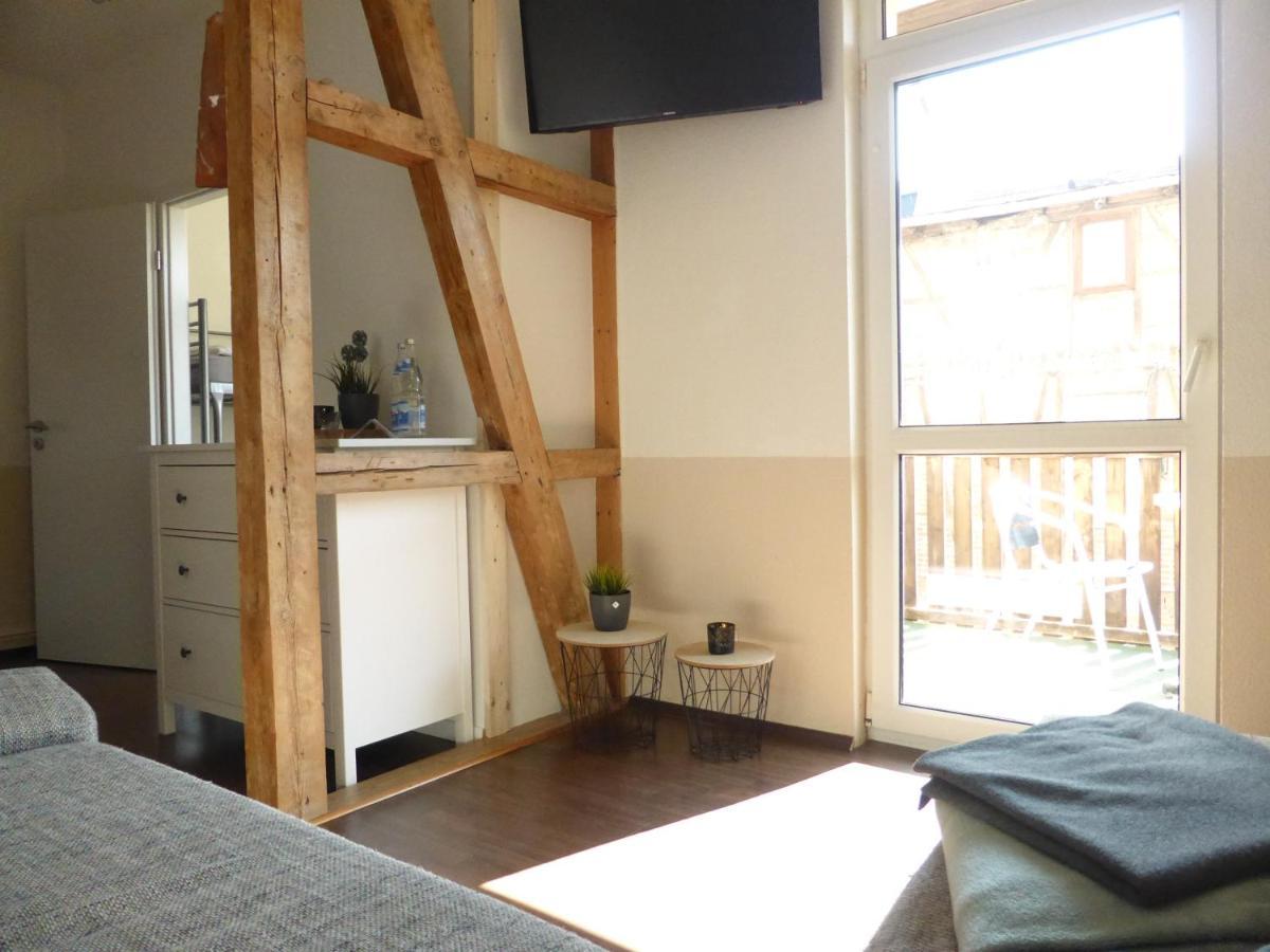 Ferienwohnung Friedrich Schiller, 2 Schlafzimmer, Balkon,Kostenloses Wifi, Naehe Zentrum, Ена Экстерьер фото