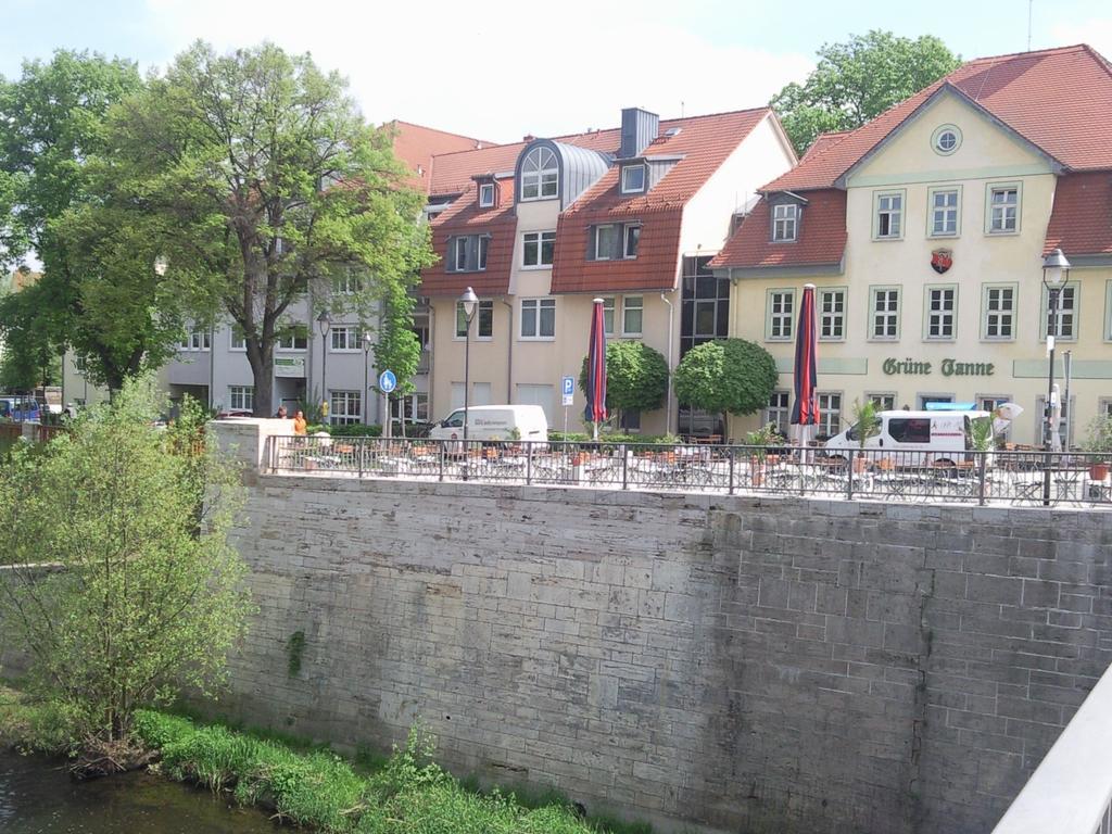 Ferienwohnung Friedrich Schiller, 2 Schlafzimmer, Balkon,Kostenloses Wifi, Naehe Zentrum, Ена Экстерьер фото